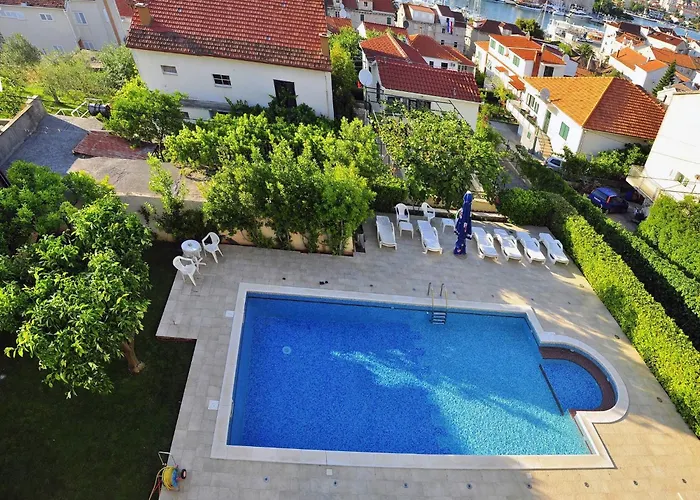 Superior With View Penzion 3*