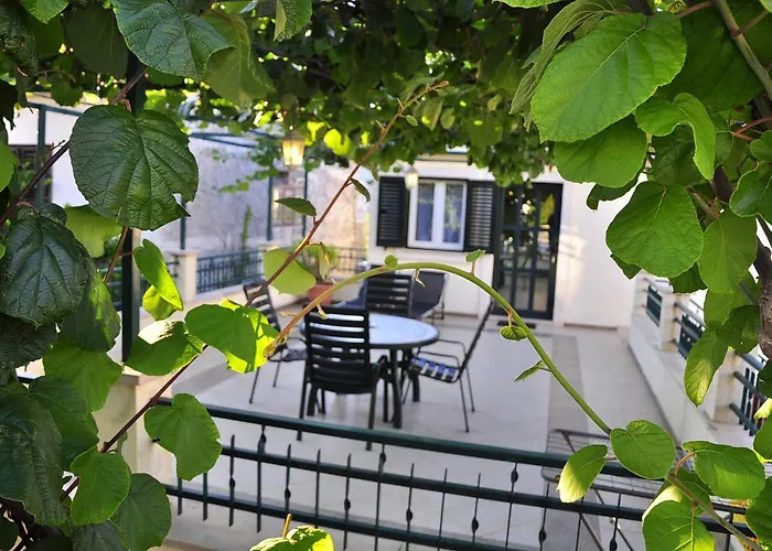 Superior With View Konukevi Trogir